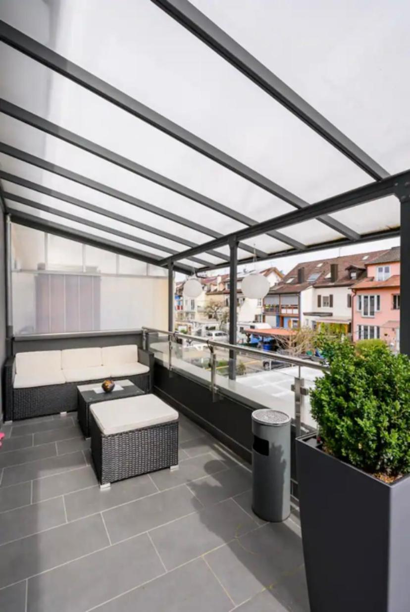 Guenstige Zimmer-Unterkunft Zimmer Mit Gemeinschaftsbad Lörrach Esterno foto